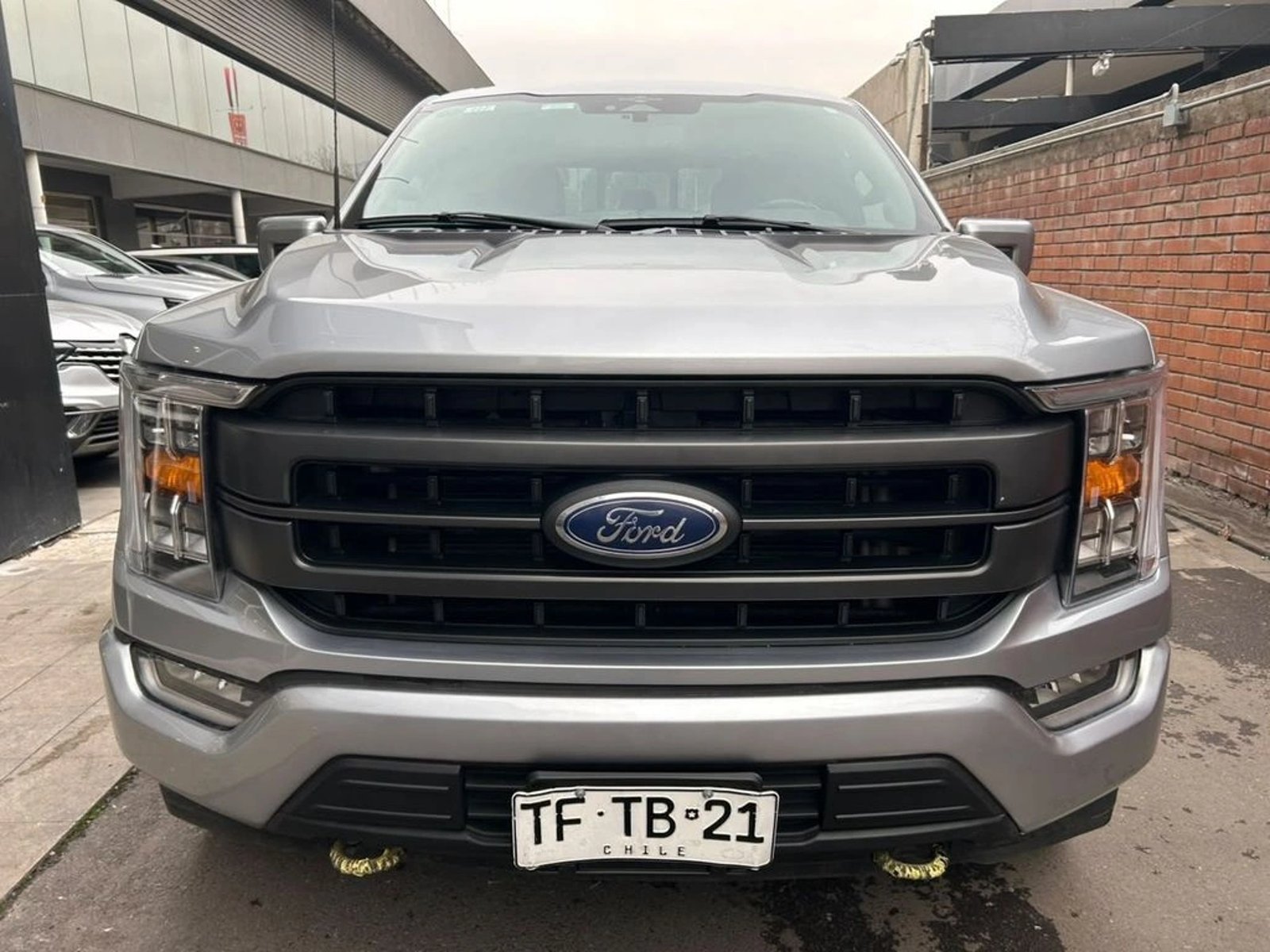 Ford F-150 LARIAT SPORT 4X4 5.0L 2024 - Foto 2 de 15