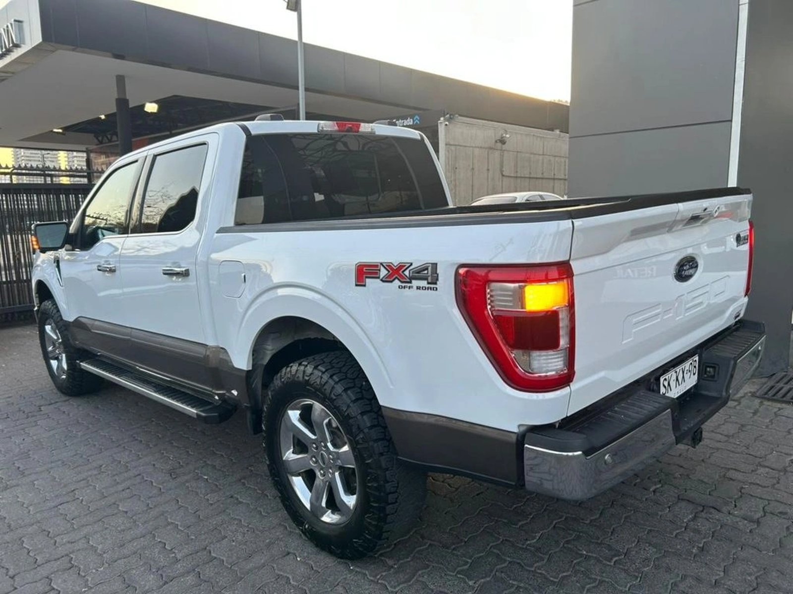 FORD F-150 2023 - Imagen 5 de 16