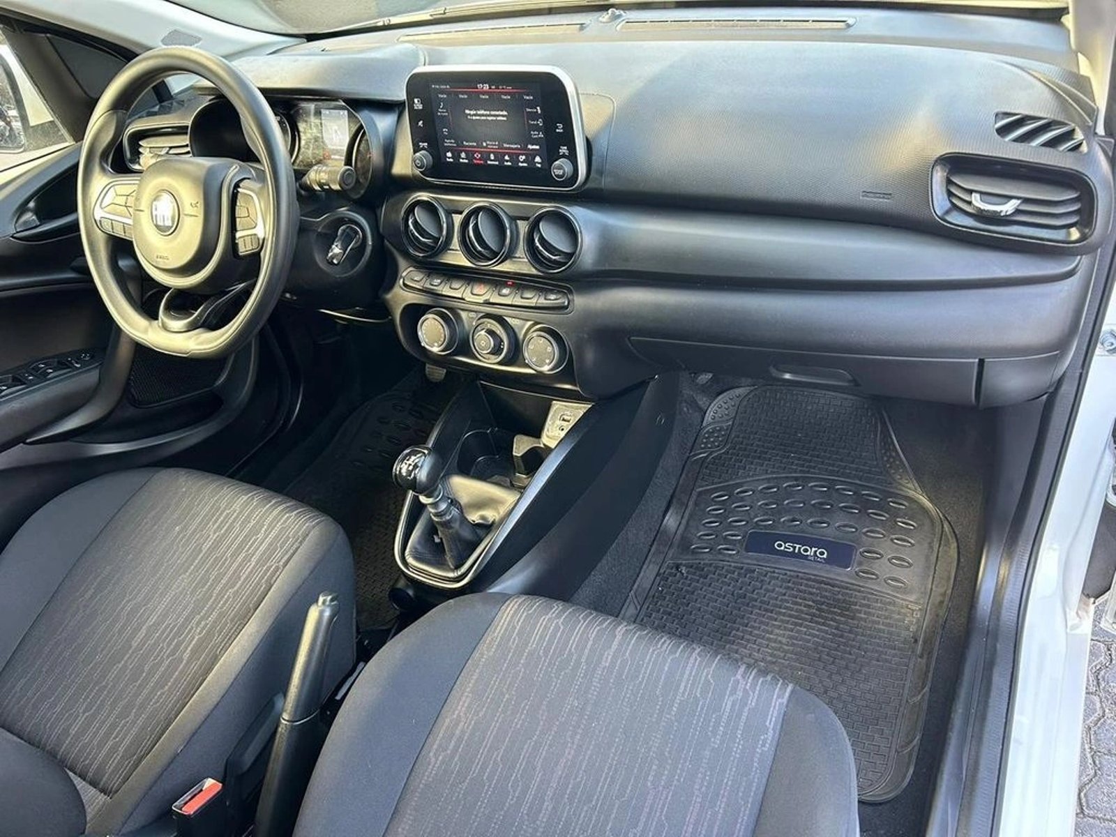FIAT ARGO 1.3 MT 2023 - Imagen 8 de 17