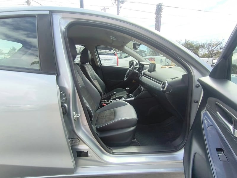 Mazda 2 2 SPORT GT HB 1.5 2021 - Imagen 20 de 20