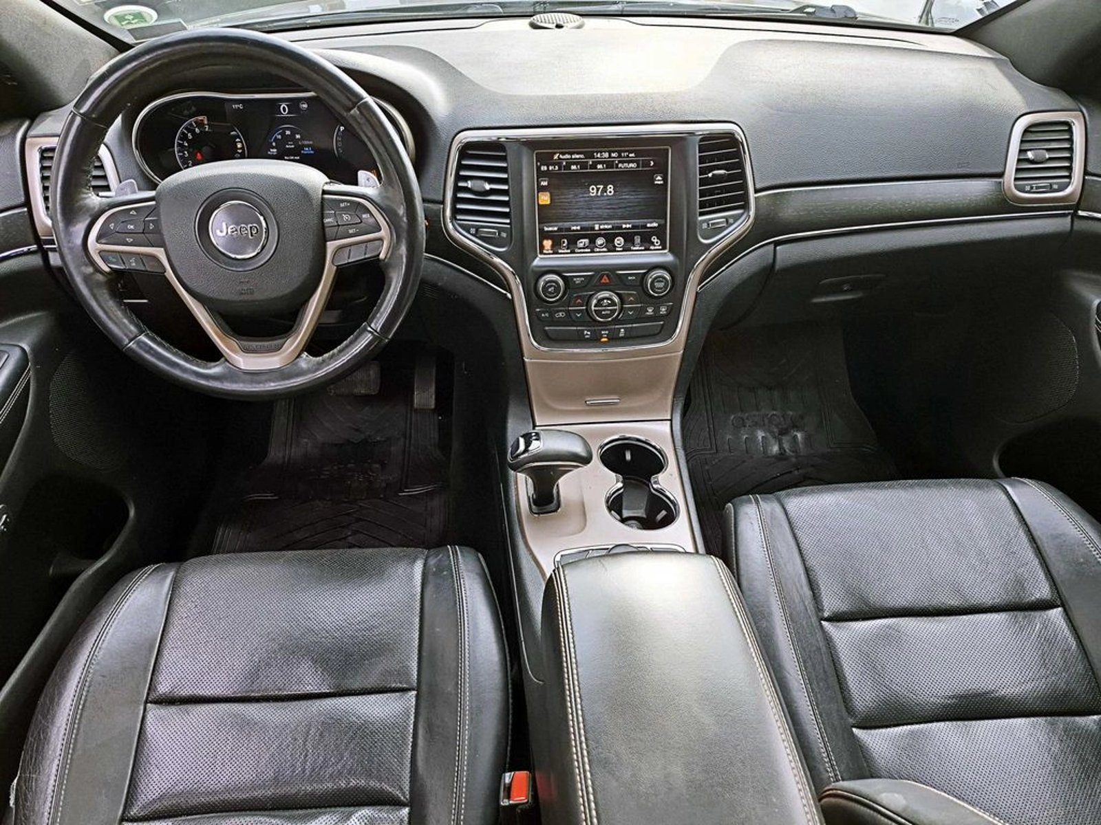 JEEP GRAND CHEROKEE 2016 - Imagen 16 de 20