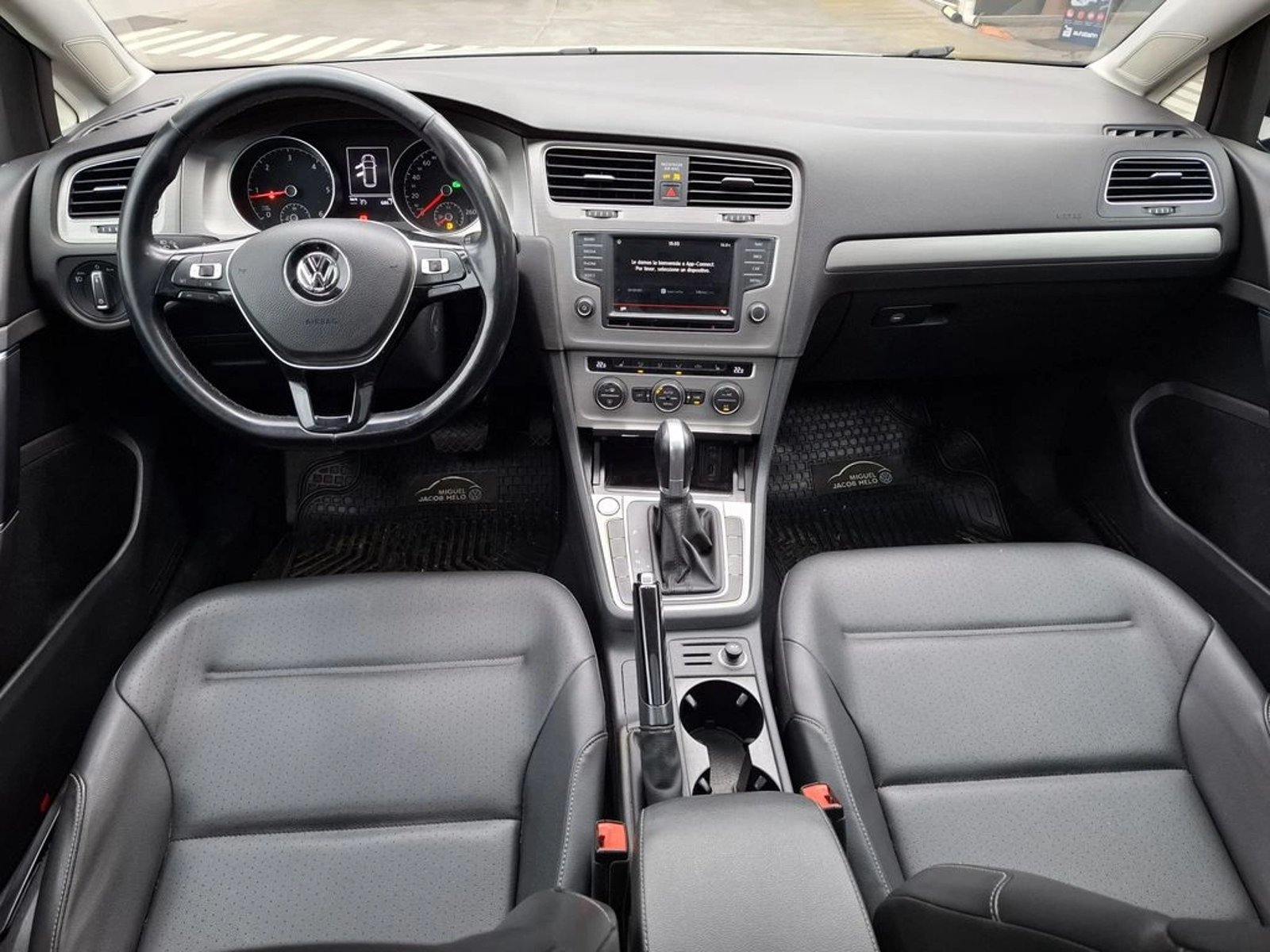VOLKSWAGEN GOLF 2.0 GTI DSG AT 2017 - Imagen 12 de 20