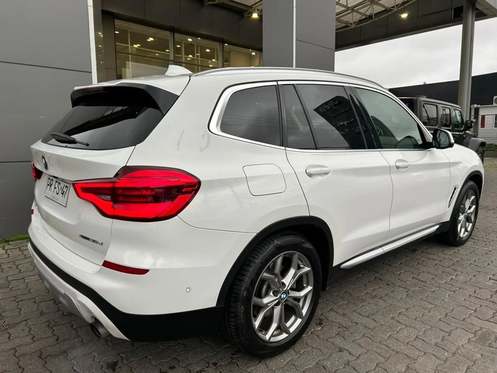 BMW X3 3.0 X-DRIVE 30D DIESEL X-LINE 4X4 AT 5P 2021 - Foto 5 de 16