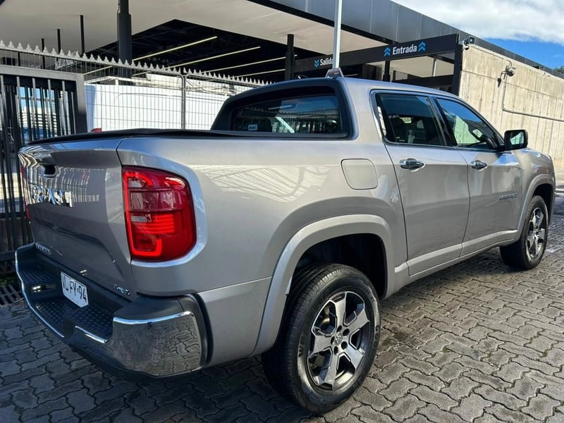 RAM RAMPAGE DS LARAMIE 4X4 2.0 AUT 2026 - Imagen 7 de 17