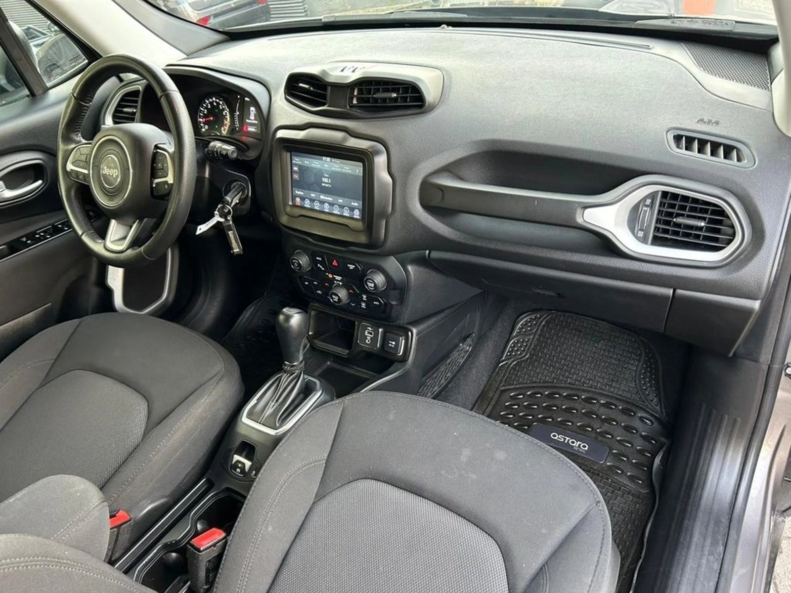 JEEP RENEGADE 1.8 SPORT LX 4X2 AT 5P 2023 - Imagen 8 de 12