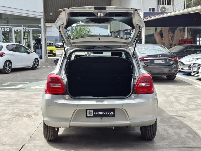 Suzuki SWIFT GL 1.2 2025 - Imagen 9 de 20