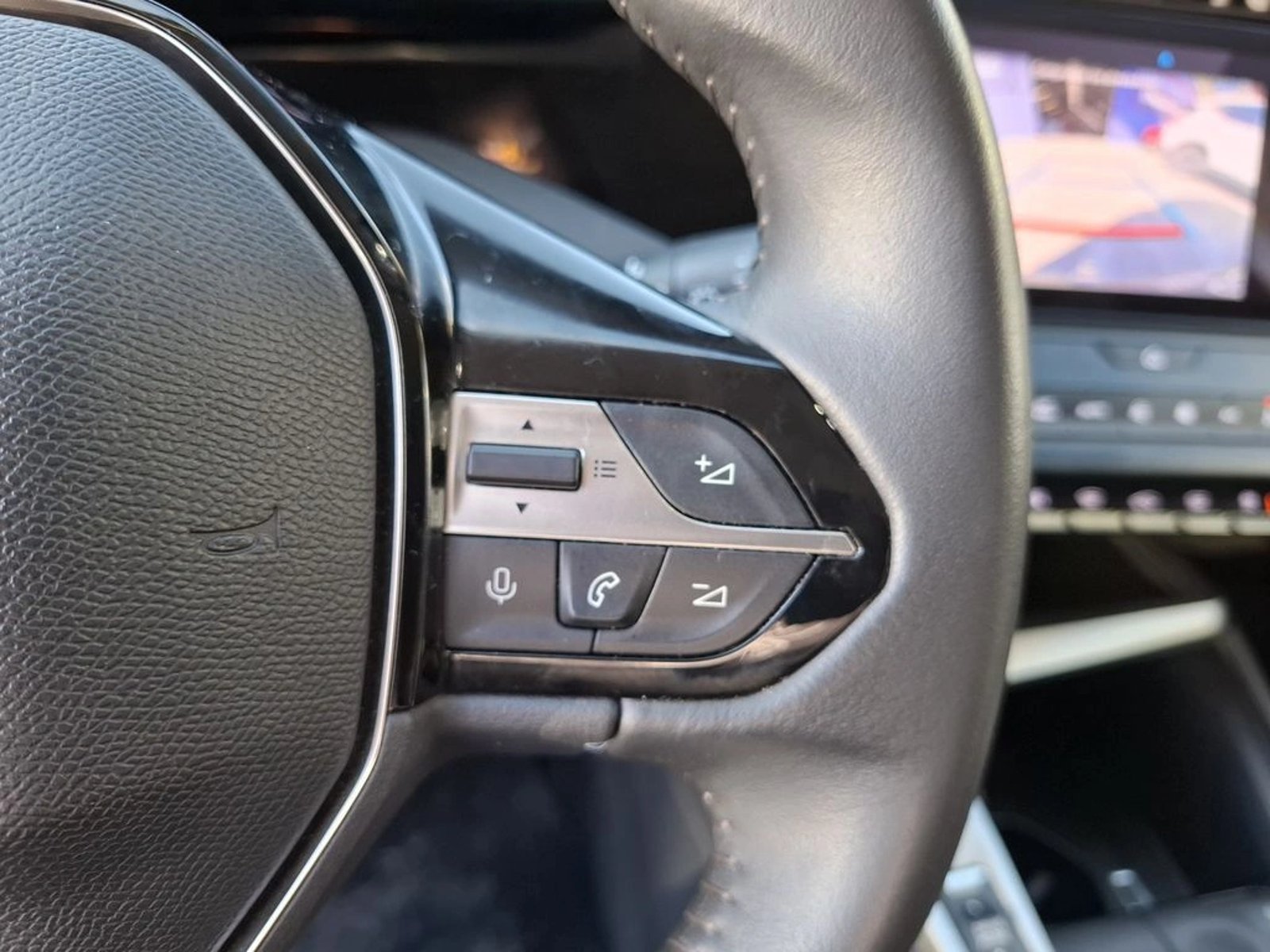 Peugeot 308 1.2 ALLURE PACK PURETECH 130HP AT 2024 - Imagen 17 de 20