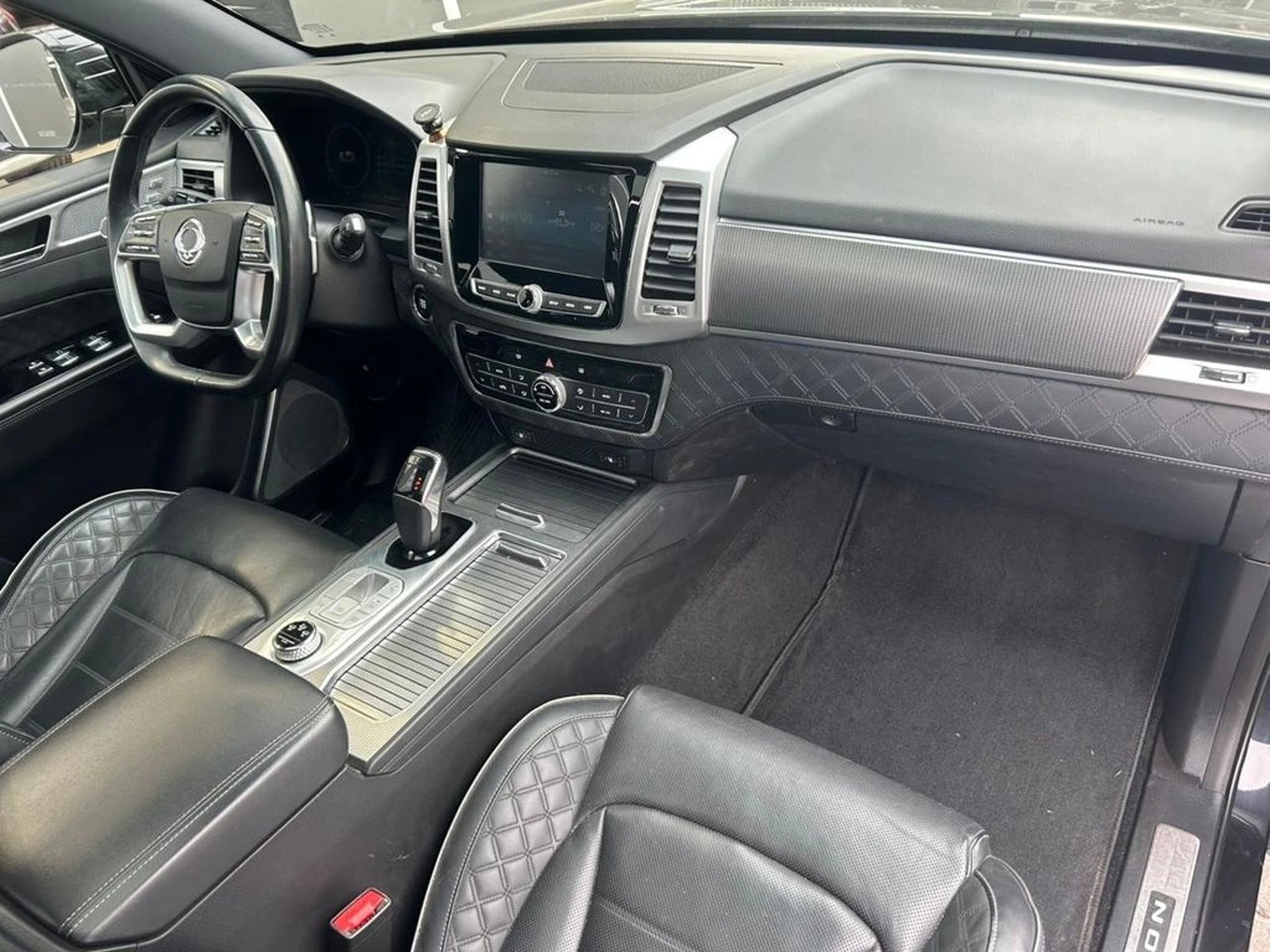SSANGYONG REXTON 2.2T BLACK EDITION DIESEL 4X4 8AT 5P 2023 - Imagen 8 de 17