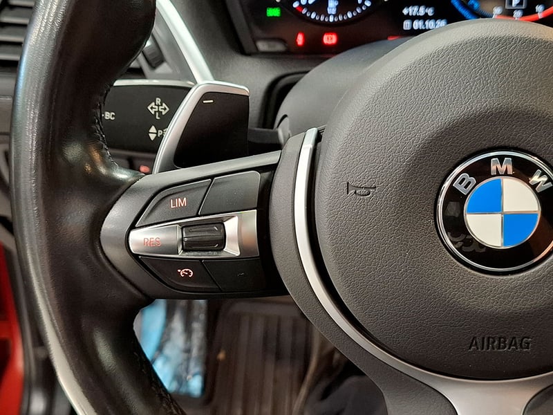 BMW 120 2.0T AT 3P M SPORT 2019 - Imagen 10 de 20