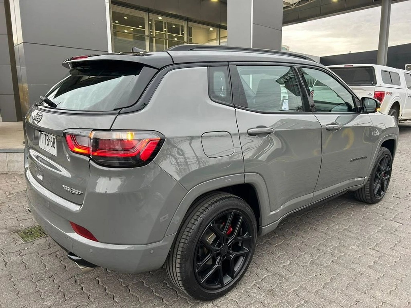 Jeep COMPASS 2.0 BLACKHAWK AT 4X4 2026 - Imagen 6 de 15