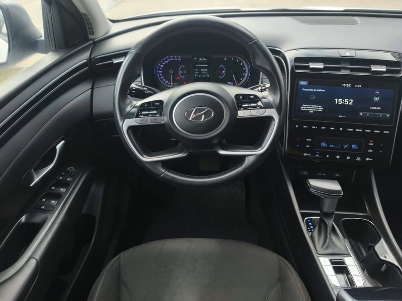 Hyundai TUCSON NX4 MPI 4X4 2.0 AUT 2023 - Imagen 15 de 20