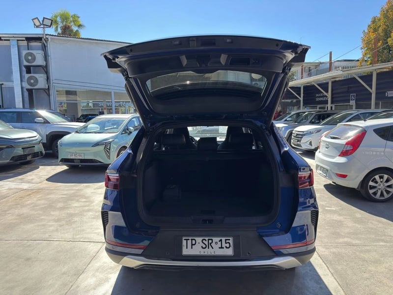 BYD SONG PLUS 0.0 GL AT 4X4 ELECTRICO 2024 - Imagen 17 de 19