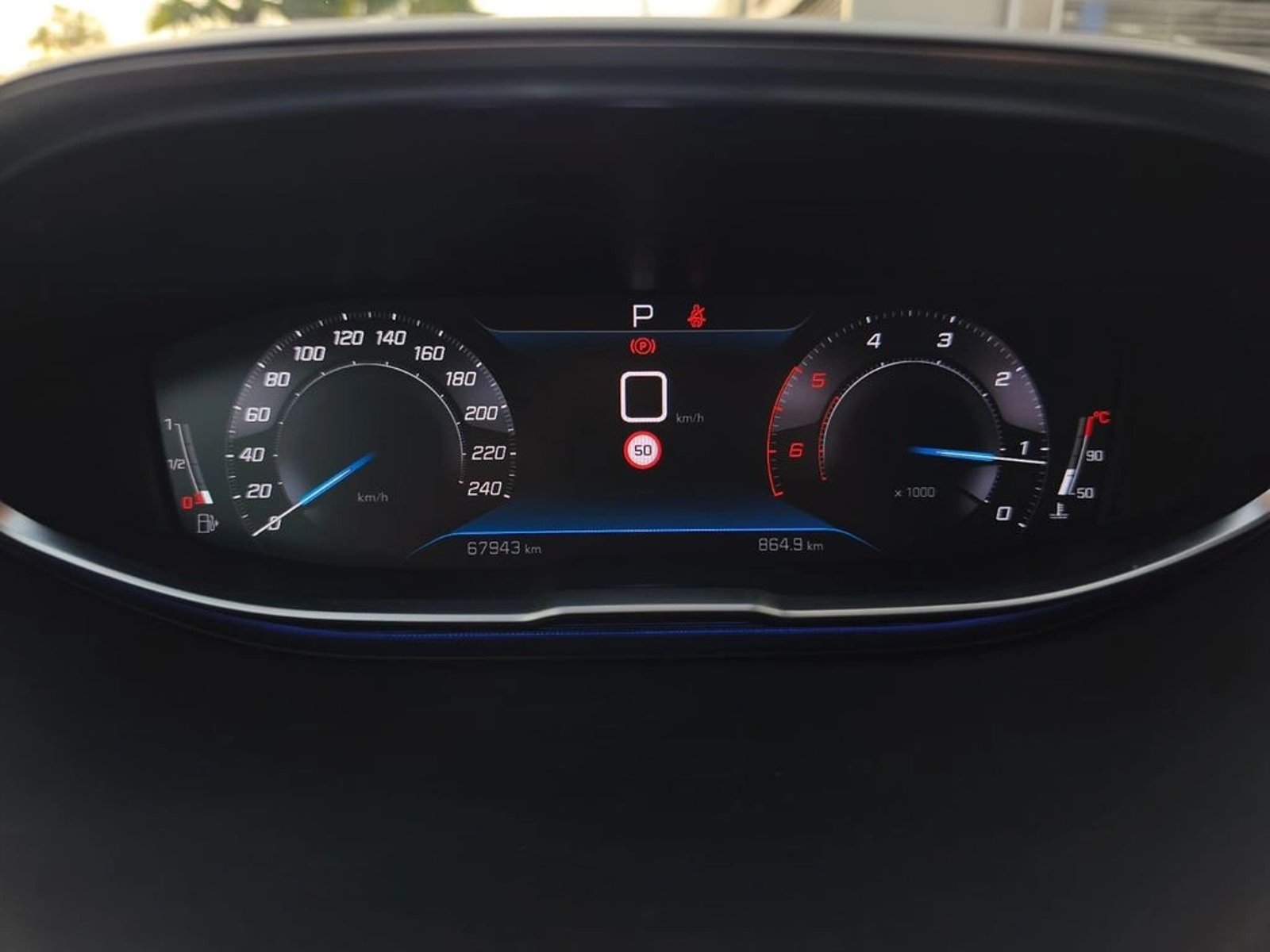 Peugeot 5008 GT LINE BLUEHDI 130 1.5 AUT DIESEL 2023 - Imagen 15 de 20