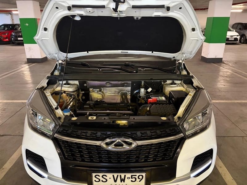 Chery TIGGO 3 1.5 GLS 4X2 5MT 5P 2023 - Imagen 14 de 18