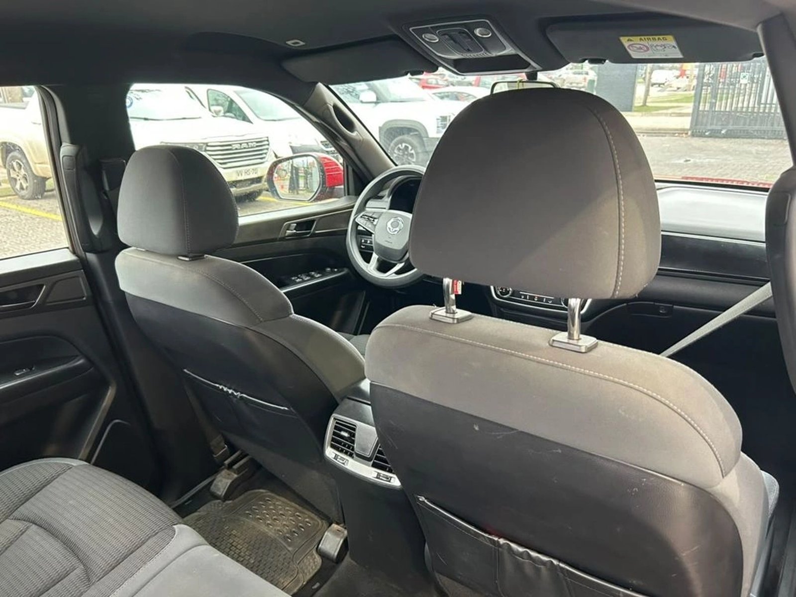 SsangYong GRAND MUSSO GLX 4X4 MT 2024 - Imagen 9 de 17