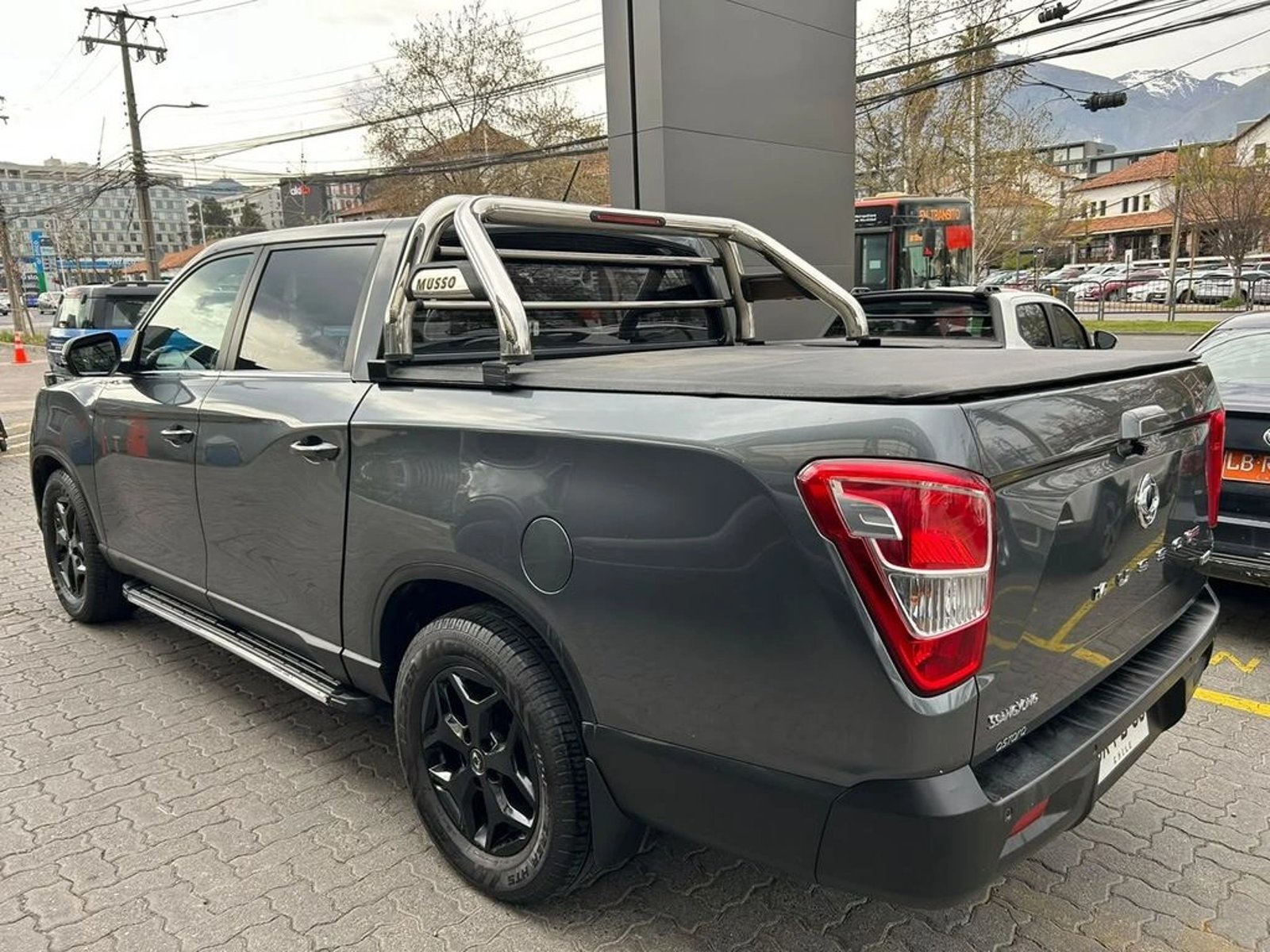 SsangYong MUSSO GLX AT 2023 - Foto 2 de 16