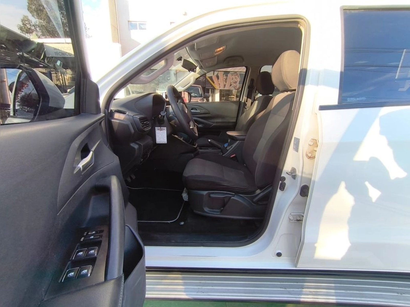 Changan HUNTER COMFORT 4X4 1.9 MT 2022 - Imagen 10 de 20
