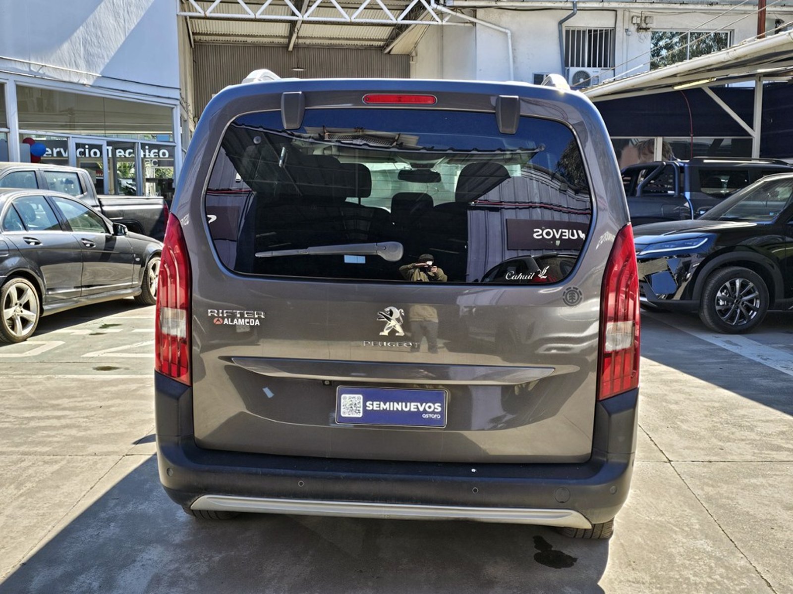 Peugeot RIFTER ALLURE BLUEHDI 1.6 2021 - Foto 5 de 20