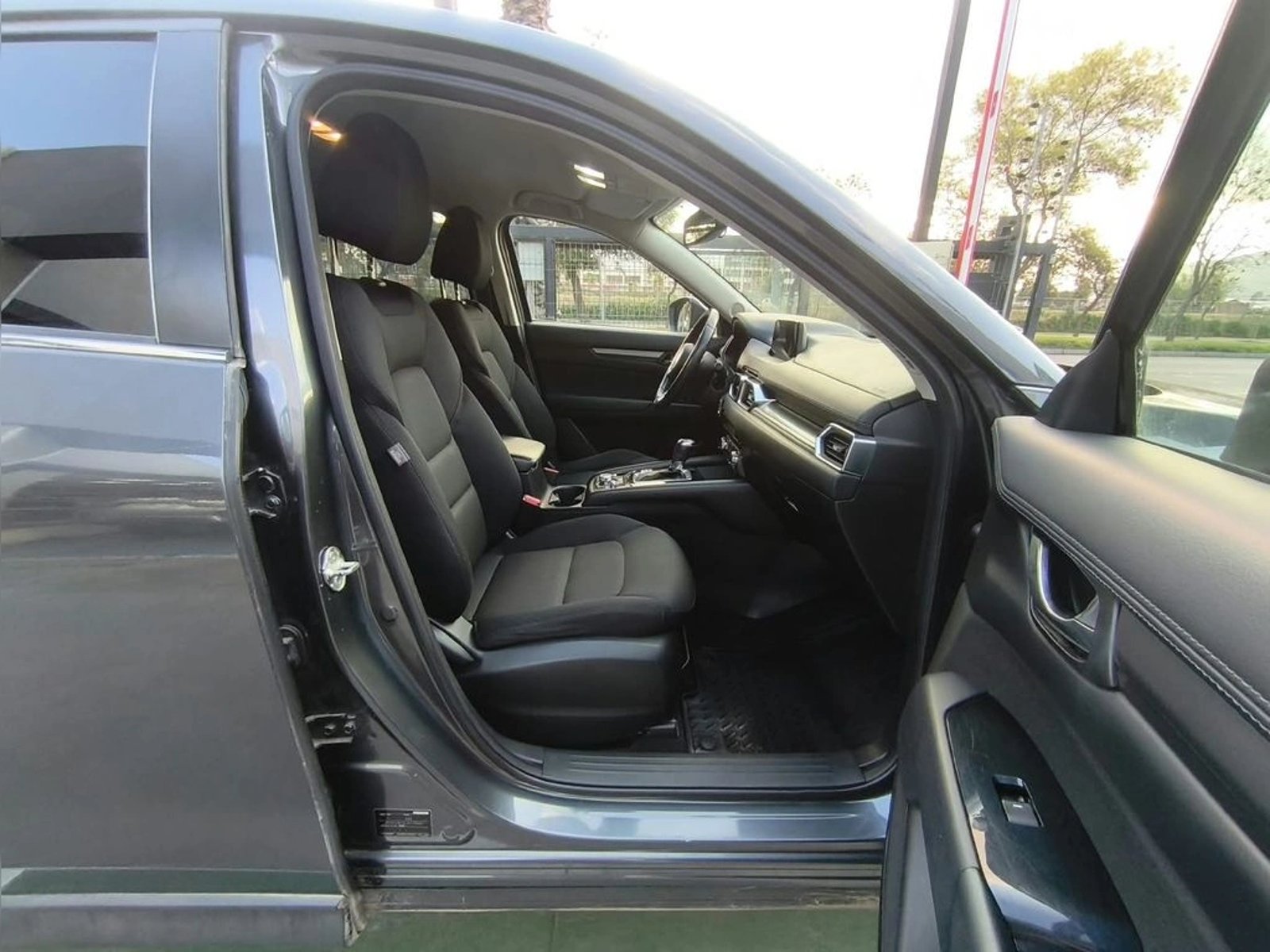 Mazda CX-5 ALL NEW CX 5 R 2.0 AUT 2018 - Imagen 17 de 20