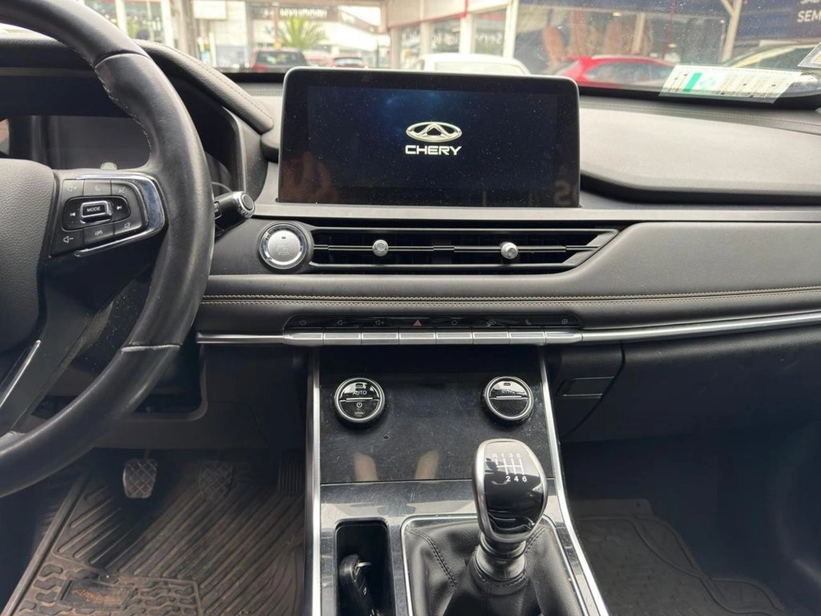 CHERY TIGGO 8 2023 - Imagen 14 de 20
