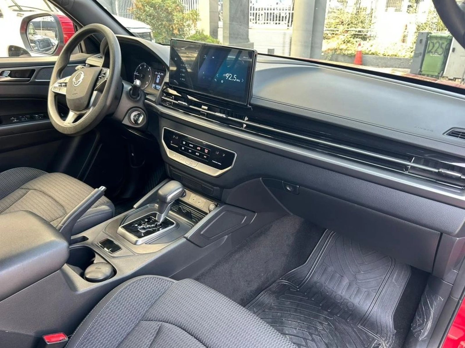 SSANGYONG MUSSO 2025 - Imagen 9 de 17