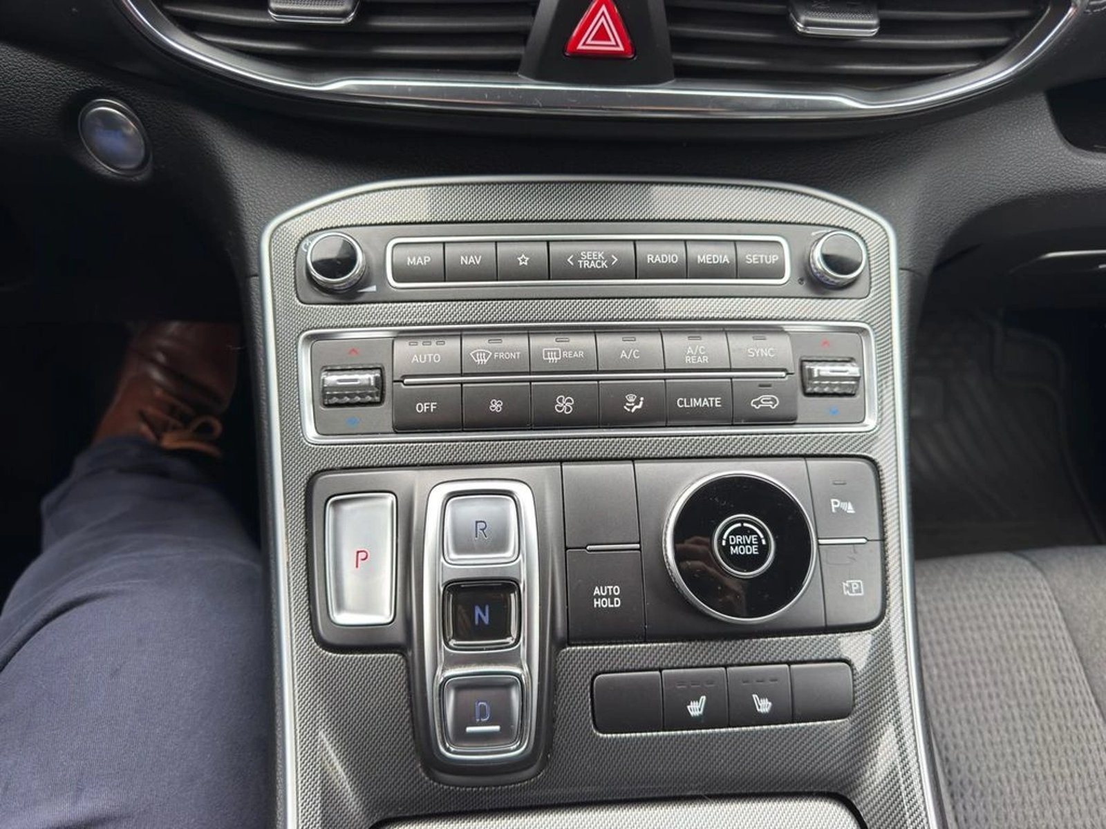 Hyundai SANTA FE 2.5 AUT 2023 - Imagen 10 de 20