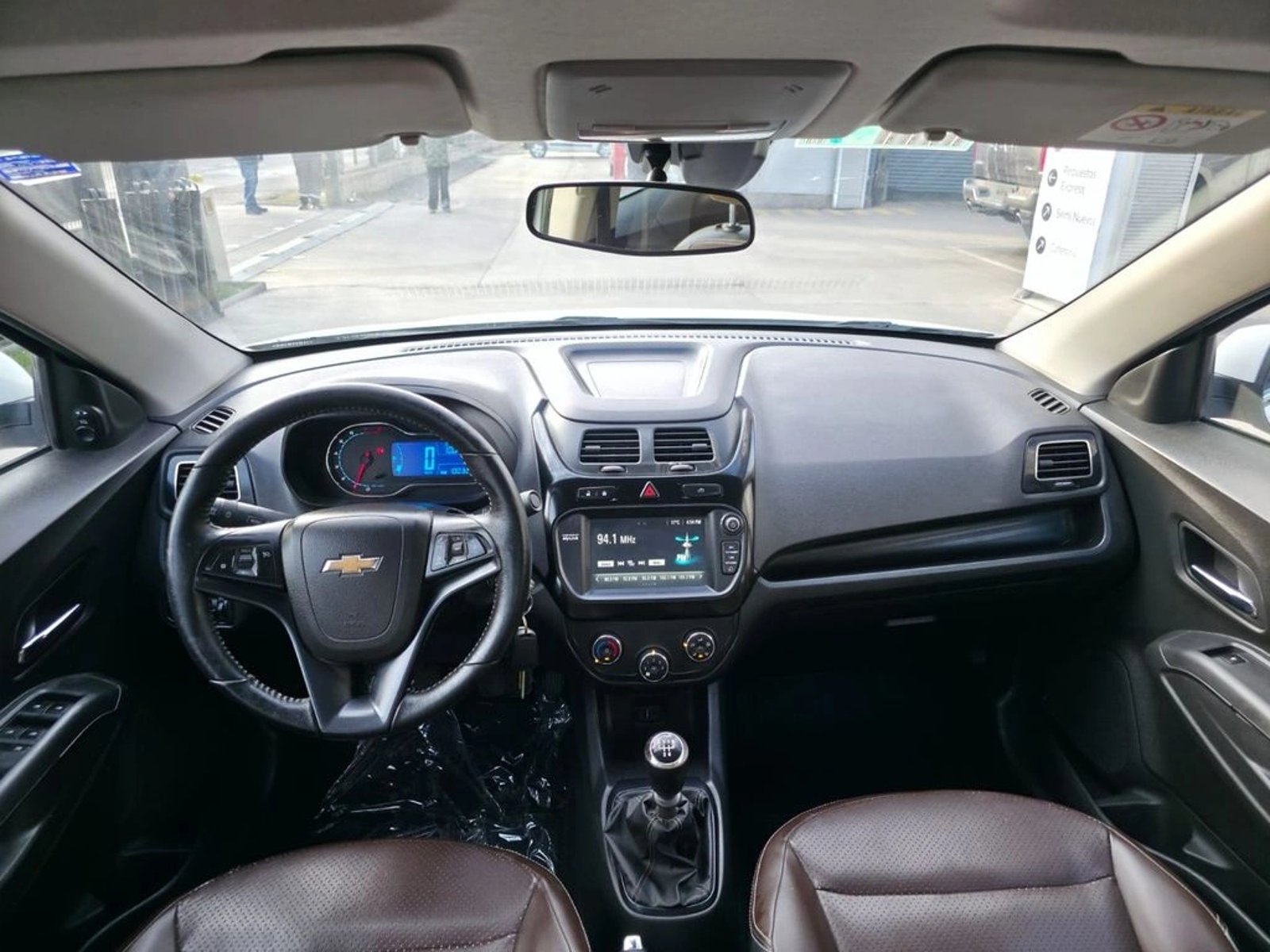 CHEVROLET COBALT LTZ 1.8 MT 2018 - Imagen 11 de 20