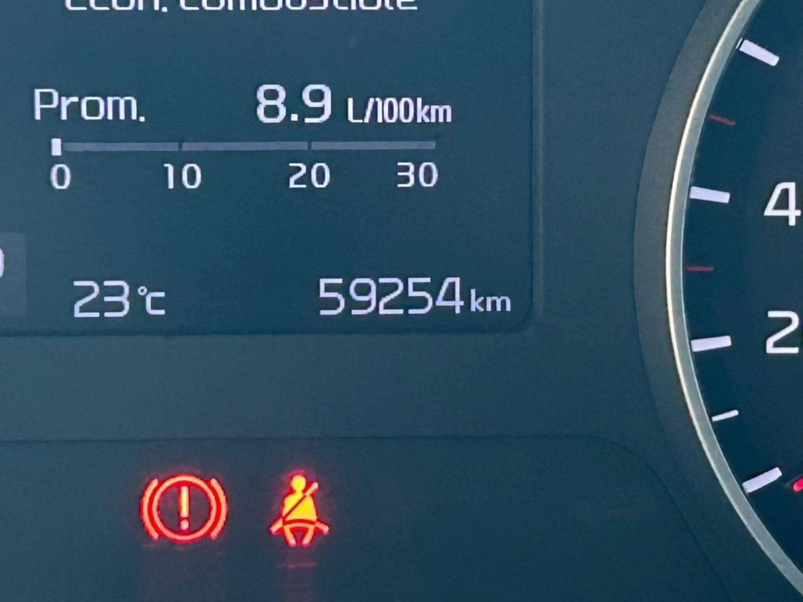 KIA SELTOS 2022 - Imagen 14 de 17