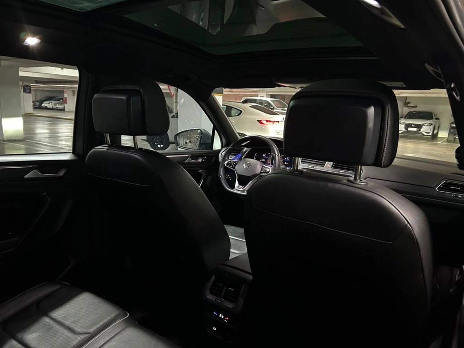 Volkswagen TIGUAN 2.0 TS AWD AT R-LINE 2023 - Imagen 11 de 16
