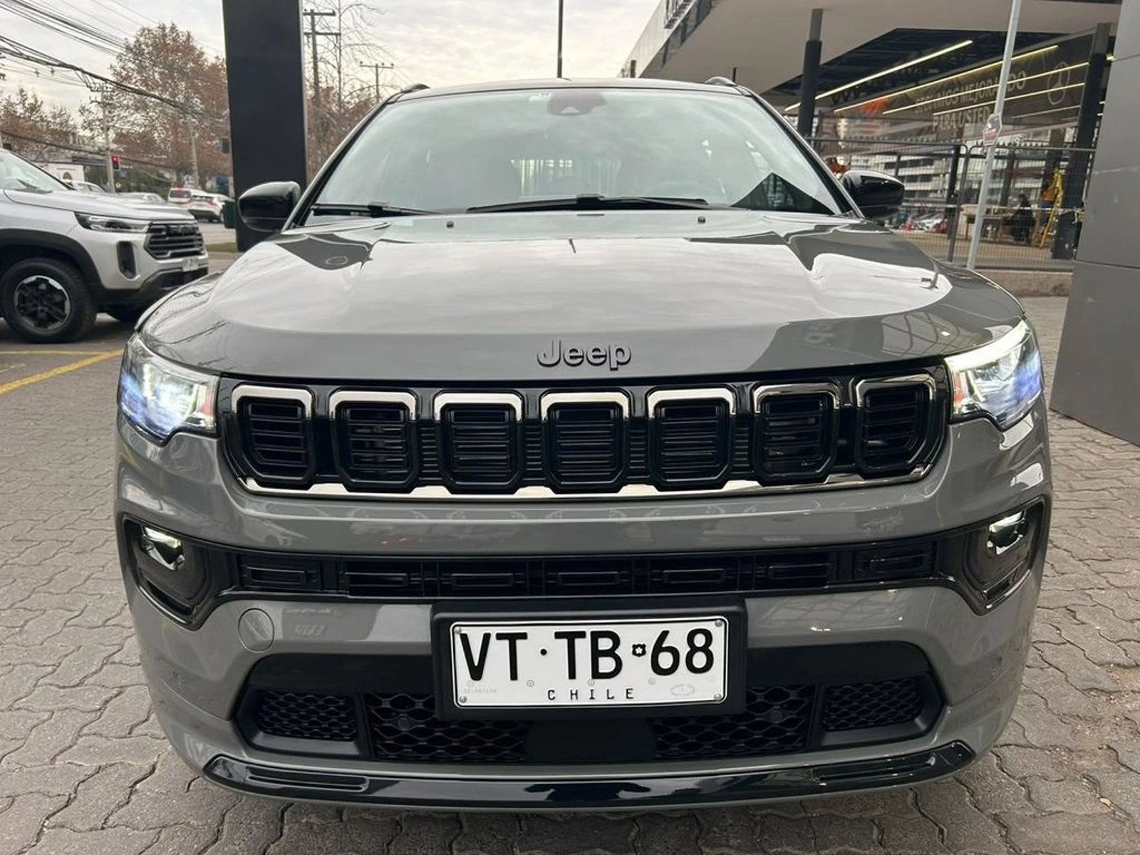 Jeep COMPASS 2.0 BLACKHAWK AT 4X4 2026 - Foto 3 de 16