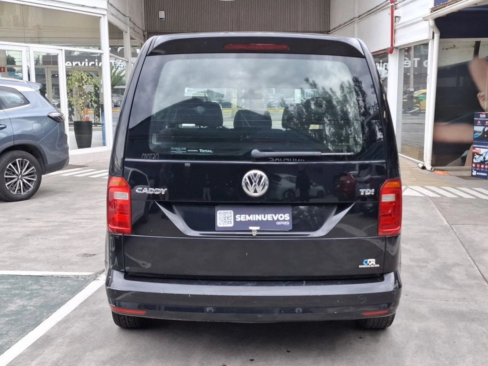 VOLKSWAGEN CADDY MT 1.6 2017 - Imagen 7 de 20