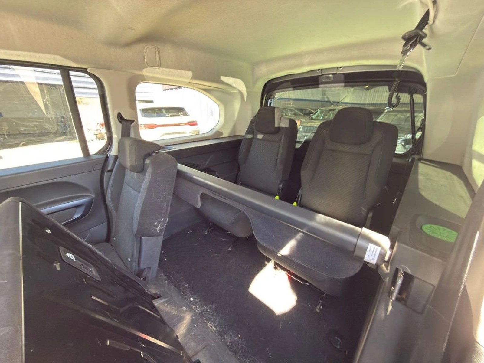 PEUGEOT RIFTER 2024 - Imagen 12 de 20