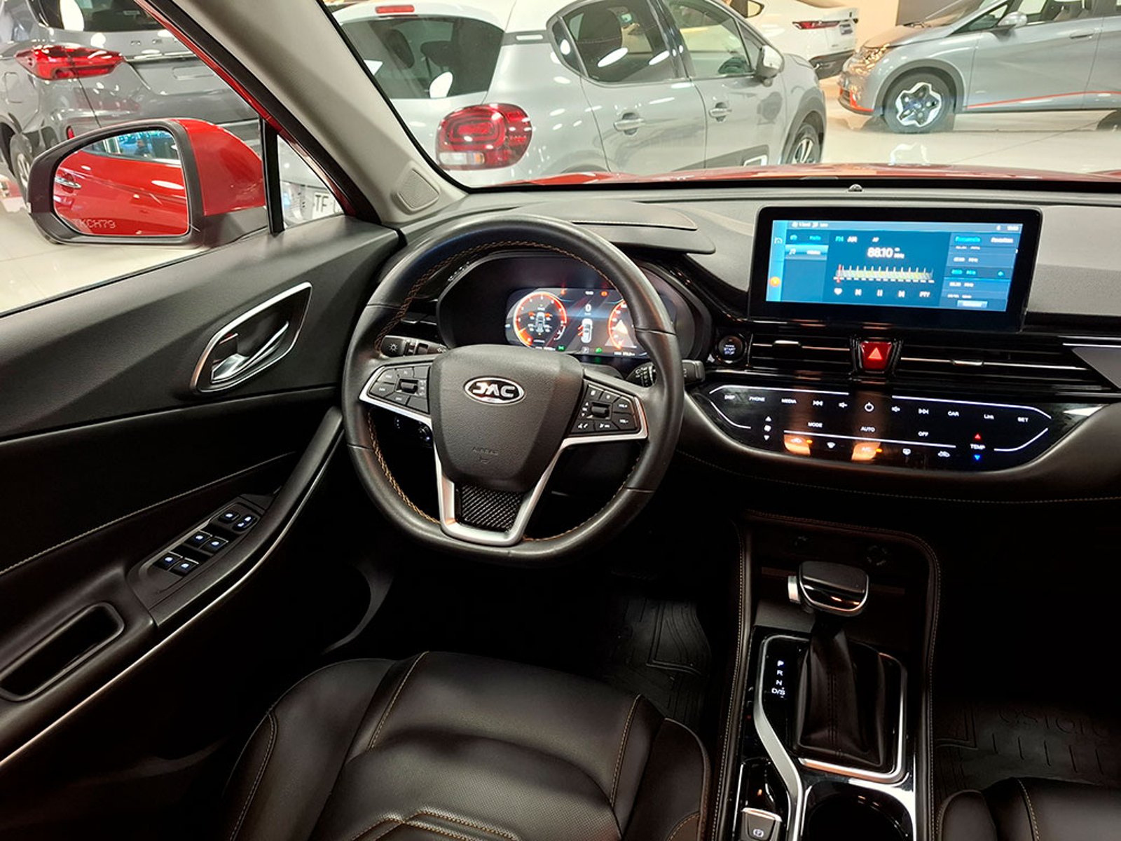 JAC JS4 1.5 LUXURY AT 2024 - Imagen 9 de 20