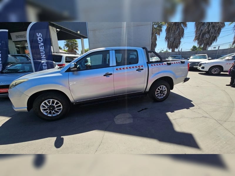 JMC VIGUS WORK 2.5 DIESEL 4X2 5MT 2022 - Imagen 9 de 20