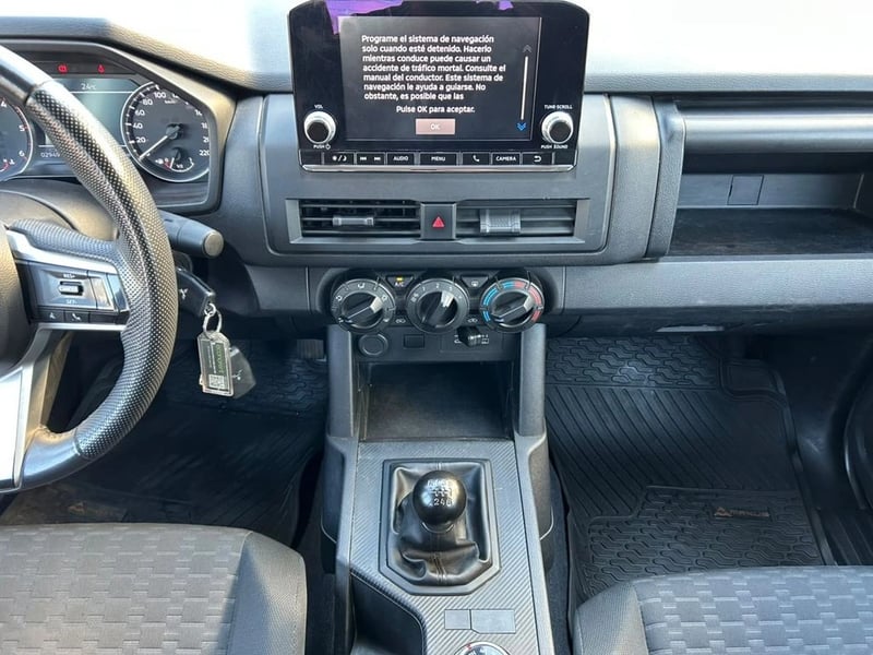 Mitsubishi L200 KATANA XRT 4X4 2.4 2024 - Imagen 10 de 16