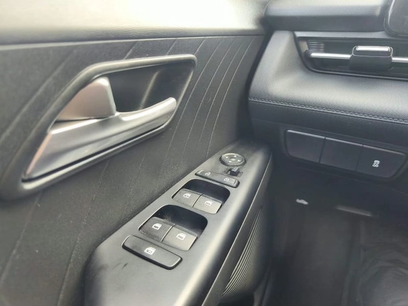 Hyundai ACCENT 1.5 PLUS MT 2026 - Imagen 12 de 20