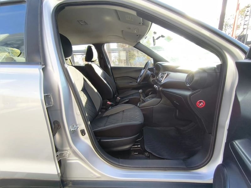 Nissan KICKS SENSE 1.6 2017 - Imagen 17 de 20