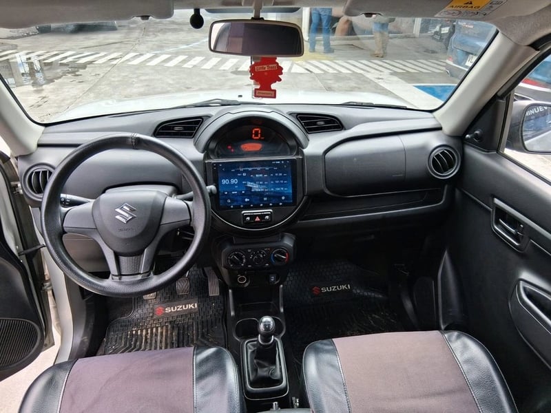 Suzuki S-PRESSO 1.0 GLX 4X2 MT 5P 2021 - Imagen 11 de 16