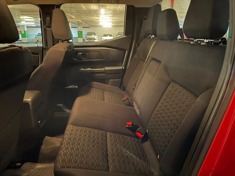 Mitsubishi L200 KATANA XRT 4X4 2.4 2024 - Imagen 9 de 16