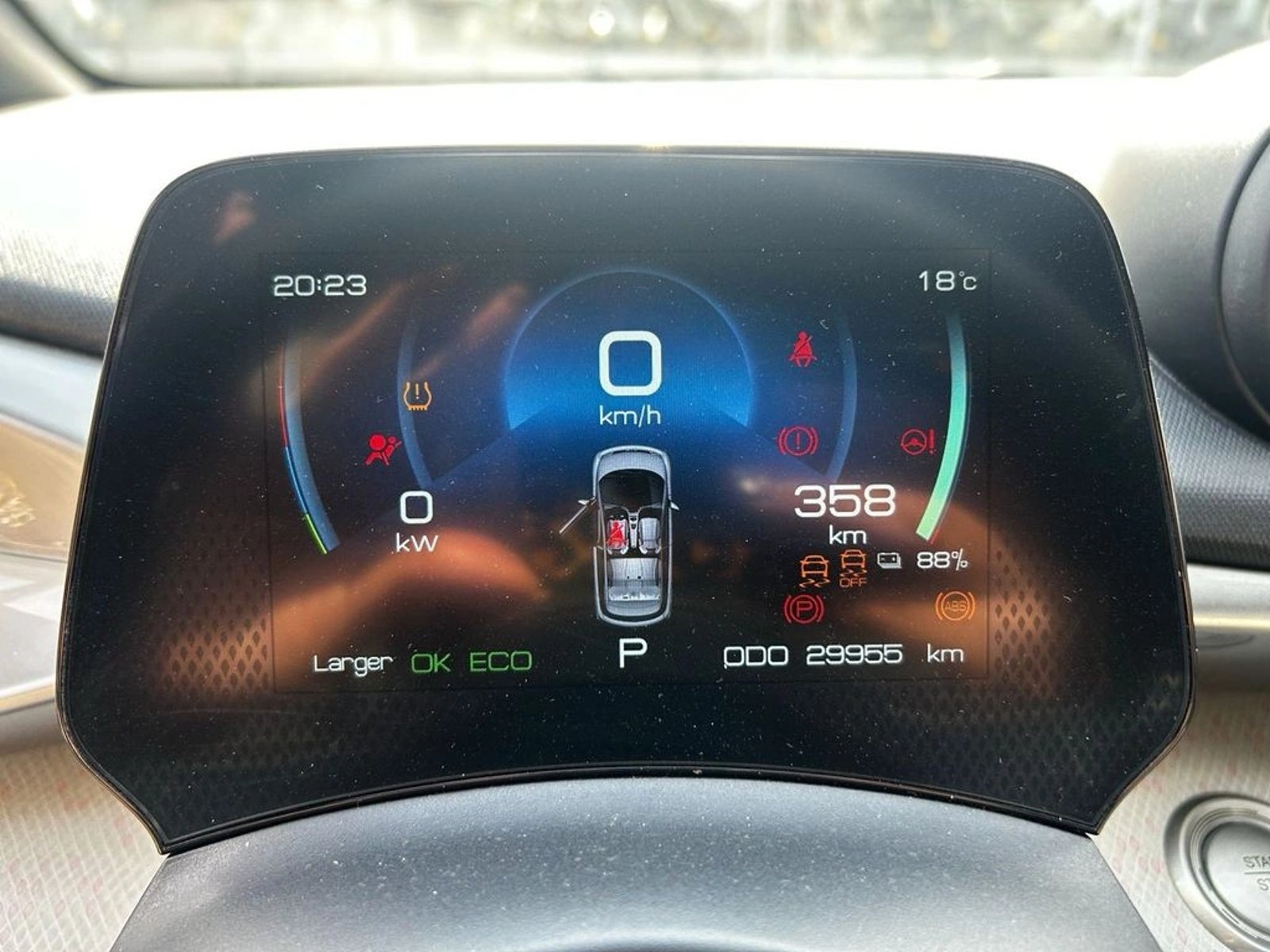 BYD DOLPHIN GS EV 2024 - Imagen 12 de 14