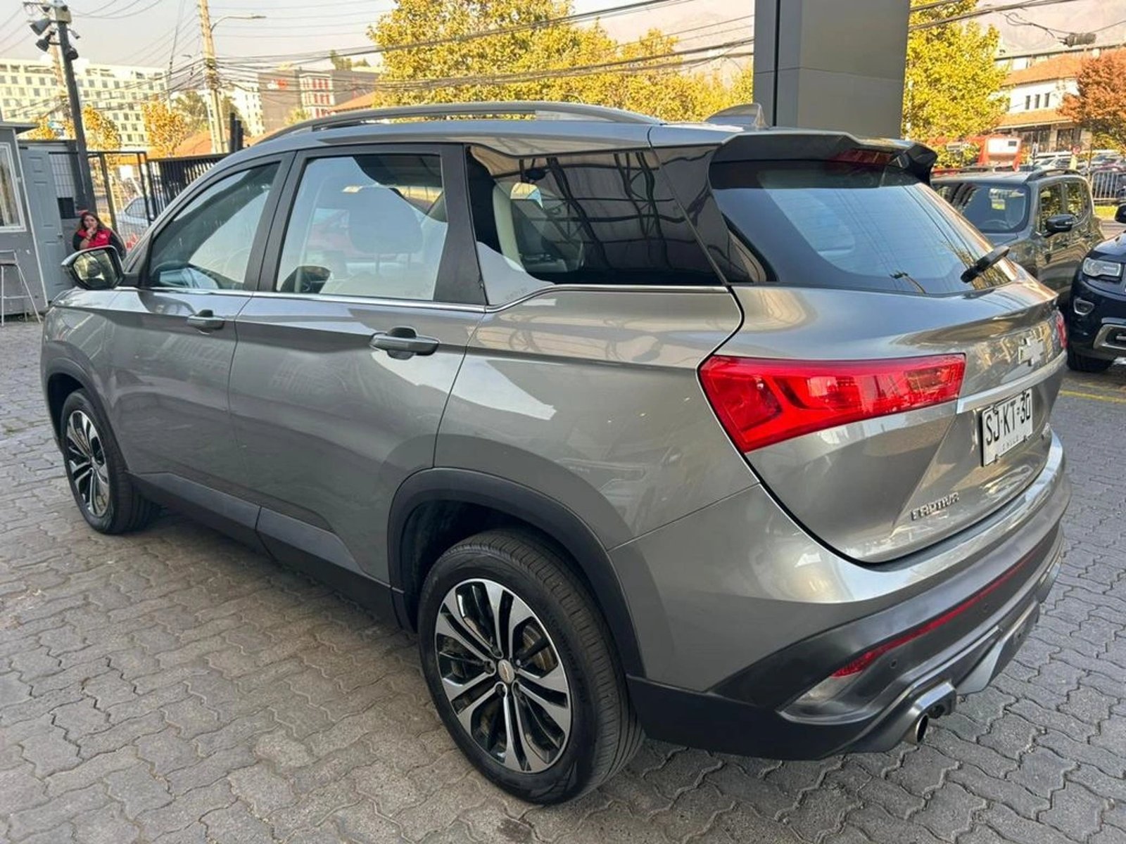 Chevrolet CAPTIVA 1.5T LTZ FWD CVT AT 5P 2023 - Foto 5 de 17