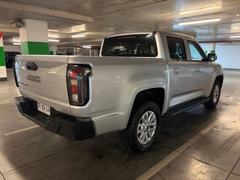 JMC GRAND AVENUE 2.3T DIESEL 4X4 DOB. CAB. AT 4P 2024 - Imagen 5 de 16