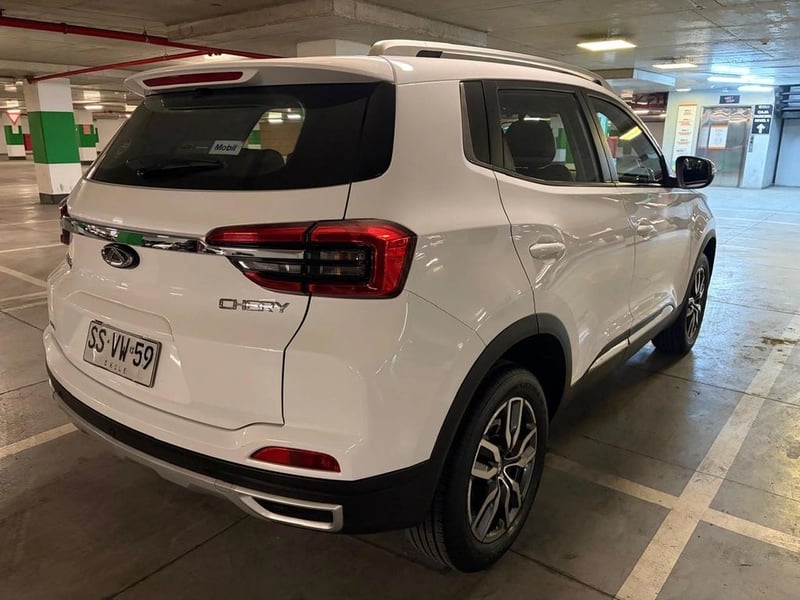 Chery TIGGO 3 1.5 GLS 4X2 5MT 5P 2023 - Imagen 5 de 18