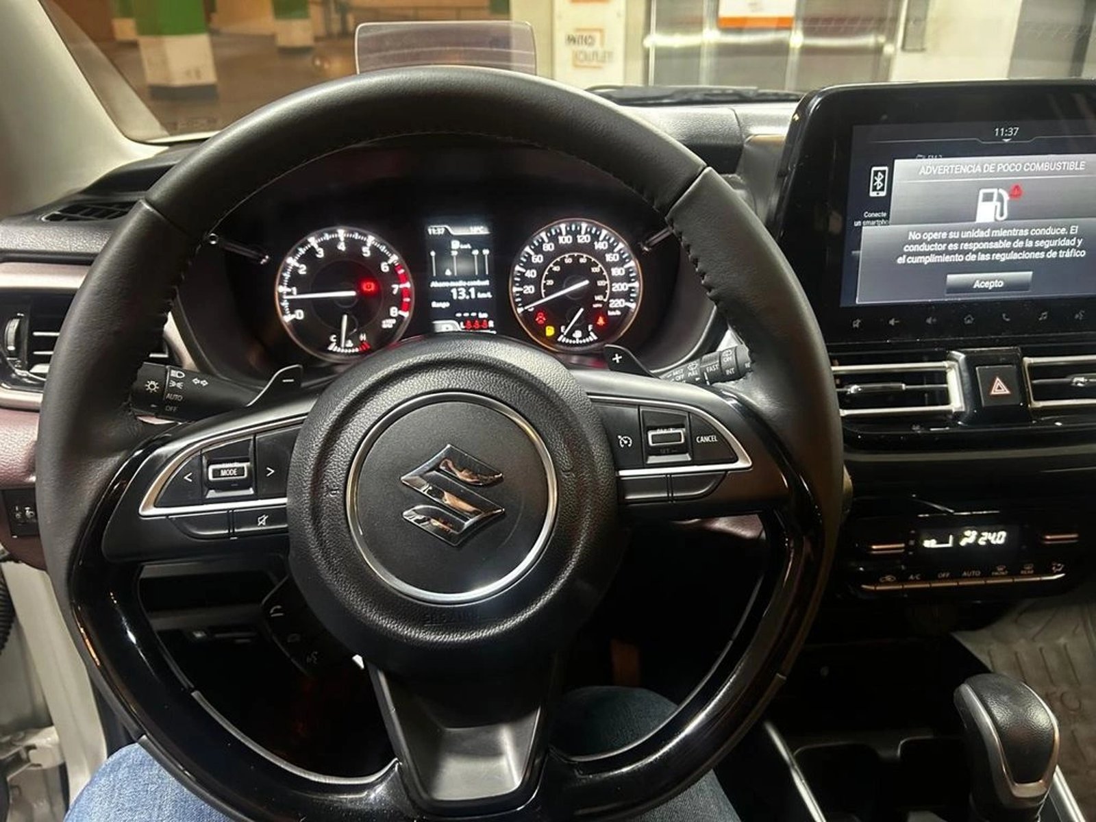 Suzuki FRONX 1.5 GLX AT HIBRIDO 2025 - Imagen 11 de 16