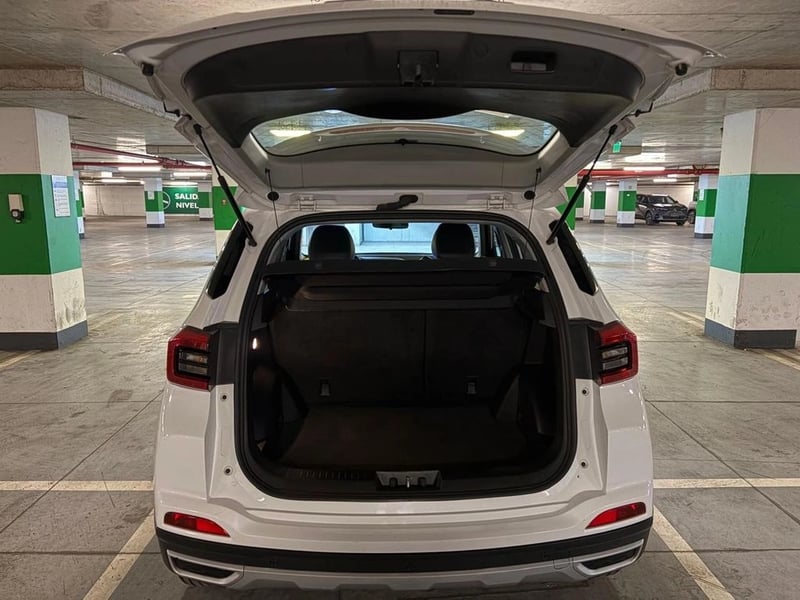 Chery TIGGO 3 1.5 GLS 4X2 5MT 5P 2023 - Imagen 15 de 18