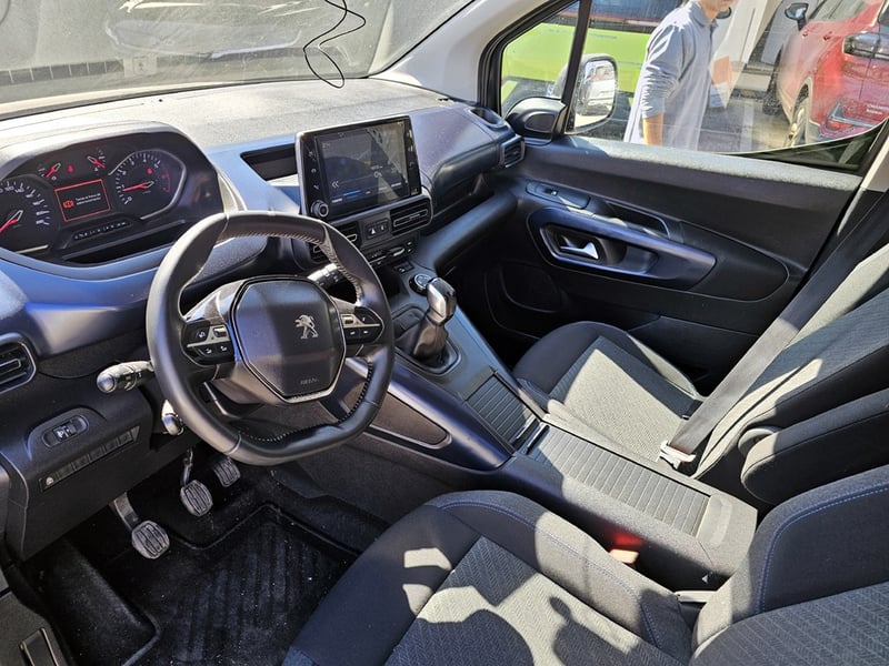 Peugeot RIFTER ALLURE BLUEHDI 1.6 2021 - Imagen 11 de 20