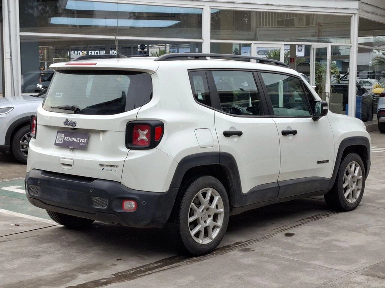 Jeep RENEGADE AT 1.8 2022 - Imagen 7 de 20