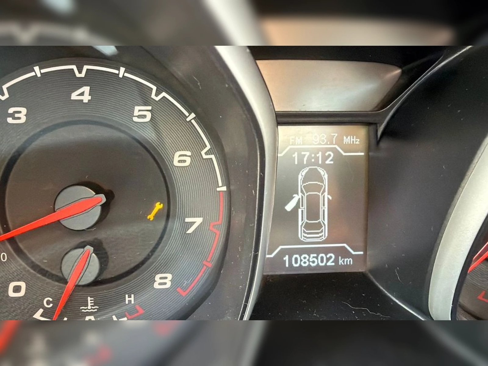 CHERY GRAND TIGGO 2.0 GLS MT 2016 - Imagen 14 de 16