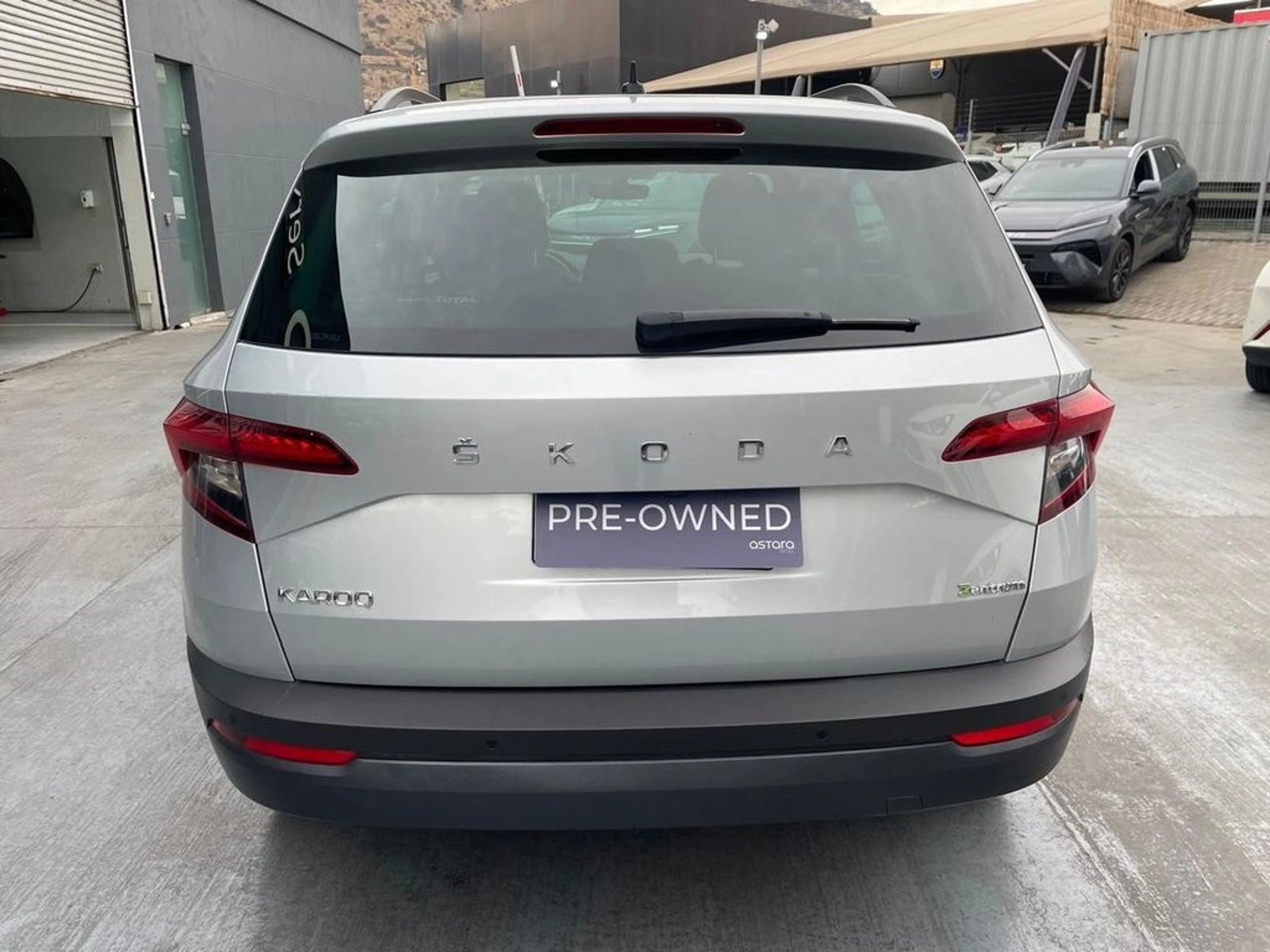 Skoda KAROQ 1.4 TSI AMBIENTE AT 2021 - Imagen 7 de 20