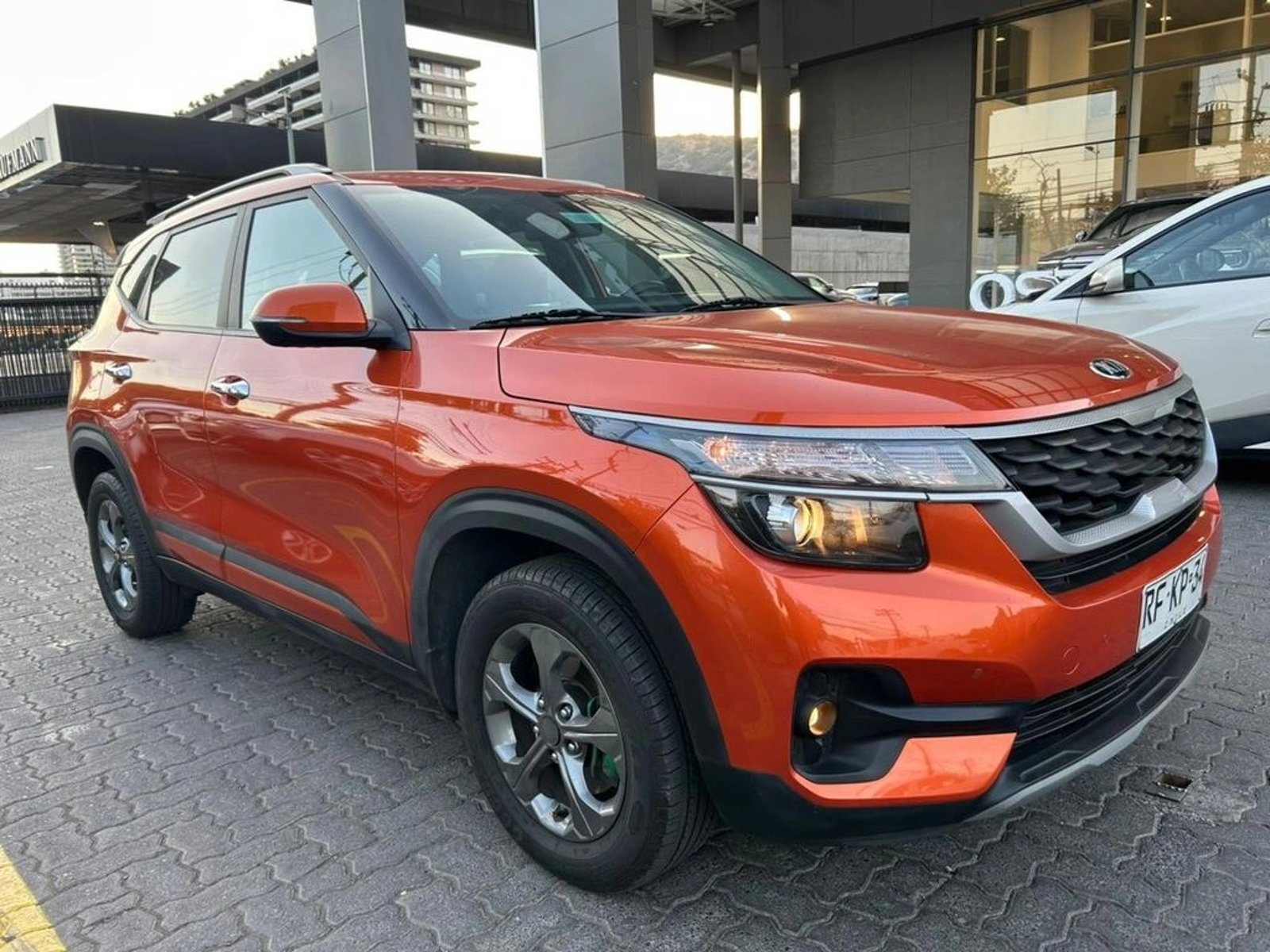 KIA SELTOS 2022 - Imagen 4 de 17